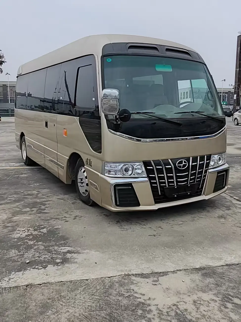 商务车3